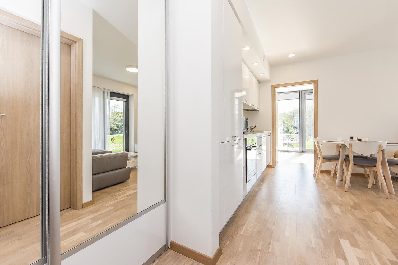 Smilciu Trio Keturvieciai Apartamentai Su Terasa Паланга Экстерьер фото
